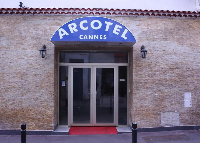 ホテル Arcotel**